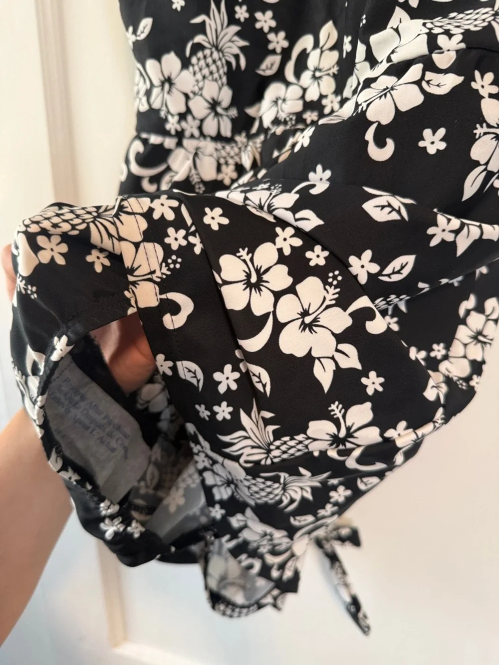 Blair Black and White Floral Swim Romper NWT - Picture 4 of 7